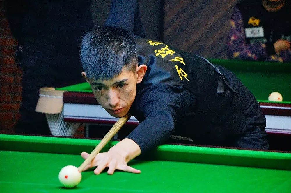 利用打野与 利用打野与